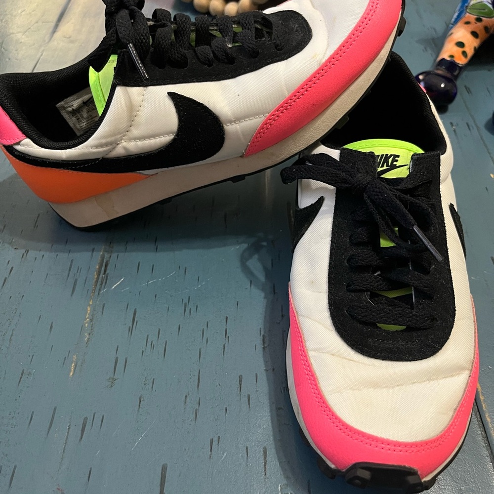 Nike White and Neon Pink Athletic Shoes